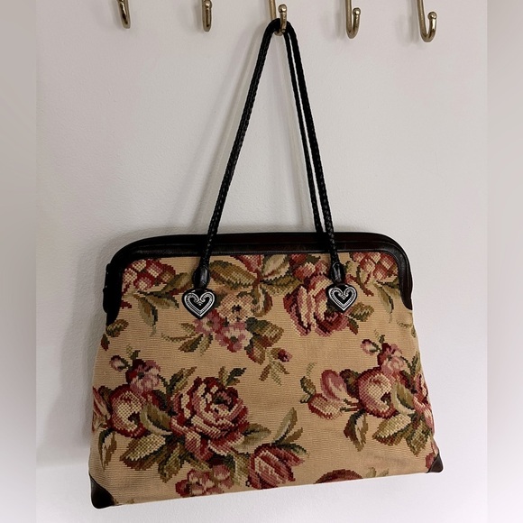 Brighton Vintage Floral Tapestry Carpet Weekender Bag - Picture 3 of 12